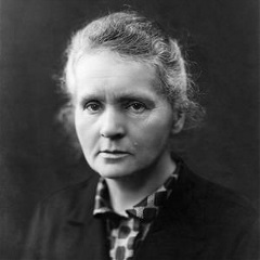 Marie_Curie_c._1920s